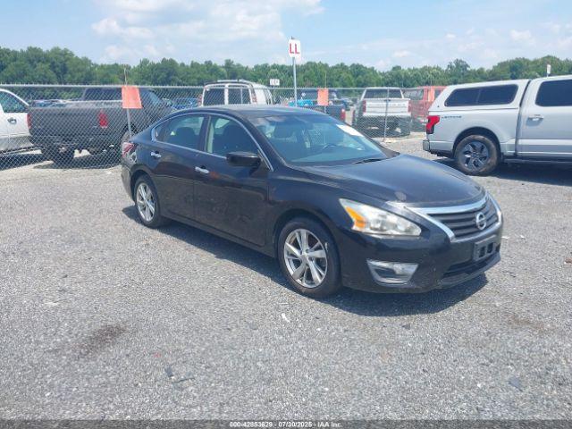  Salvage Nissan Altima