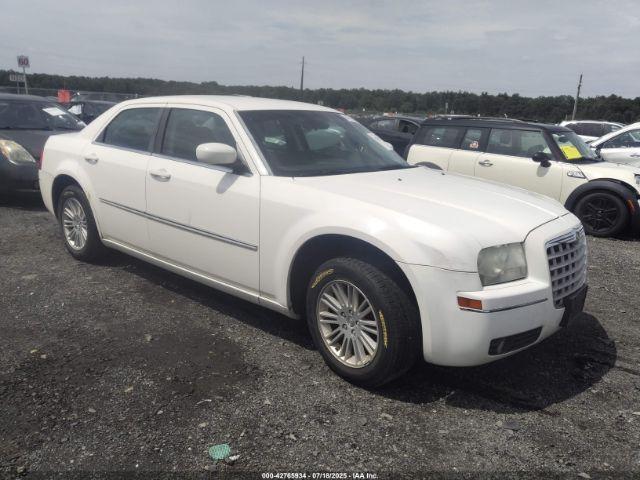  Salvage Chrysler 300