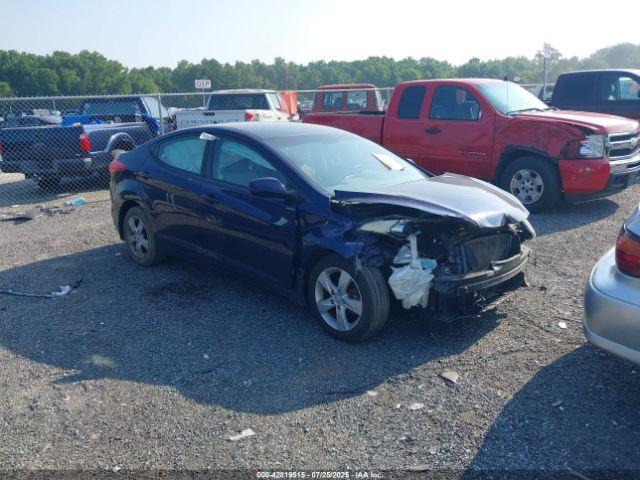  Salvage Hyundai ELANTRA