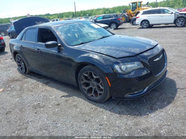  Salvage Chrysler 300