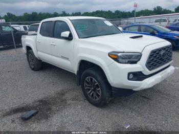  Salvage Toyota Tacoma