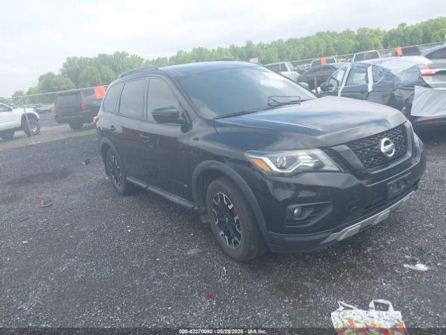  Salvage Nissan Pathfinder
