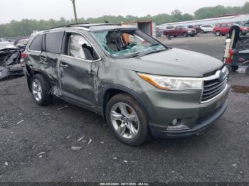  Salvage Toyota Highlander