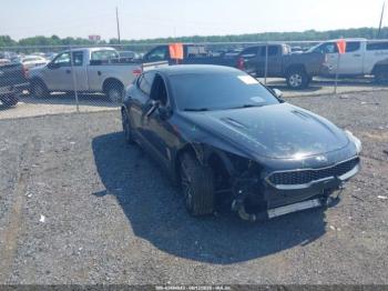  Salvage Kia Stinger