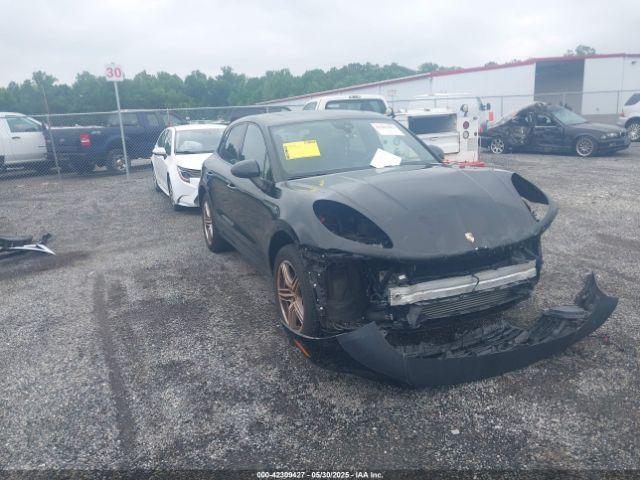  Salvage Porsche Macan
