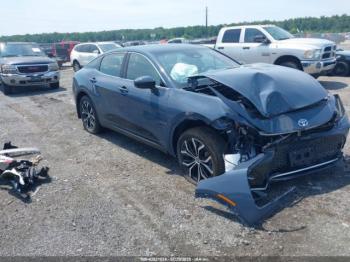  Salvage Toyota Crown