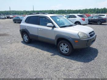  Salvage Hyundai TUCSON