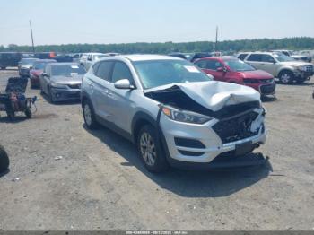  Salvage Hyundai TUCSON
