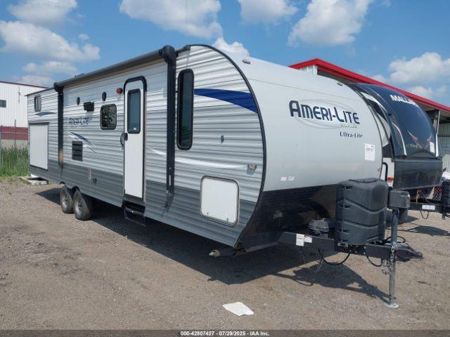  Salvage Gulf Stream Travel Trailer