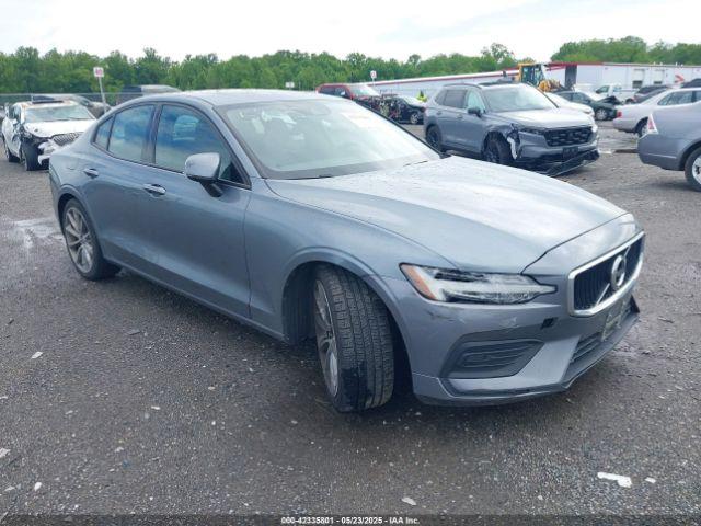  Salvage Volvo S60