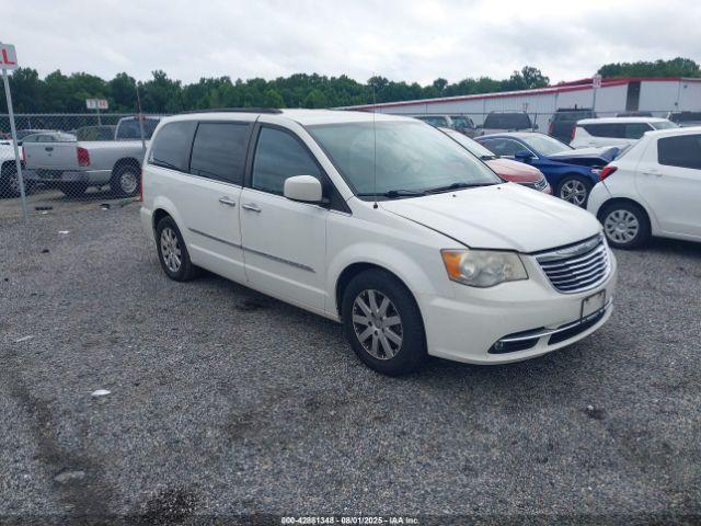  Salvage Chrysler Town & Country