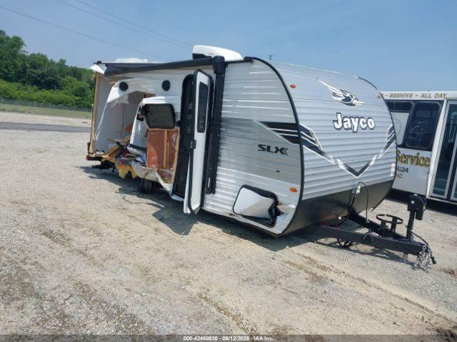  Salvage Jayco J Flight