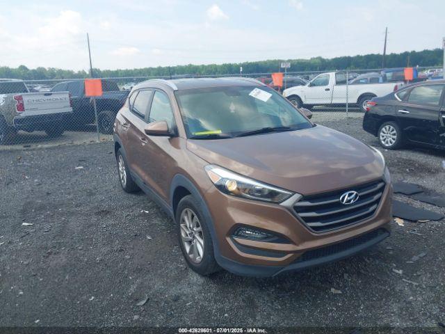  Salvage Hyundai TUCSON