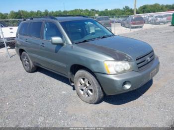  Salvage Toyota Highlander