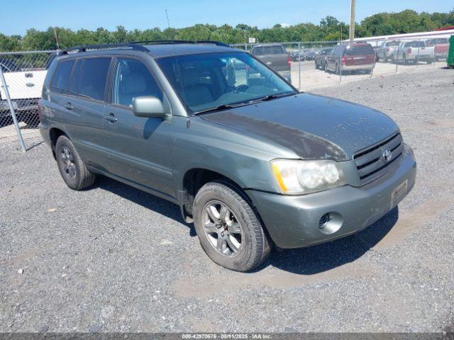  Salvage Toyota Highlander