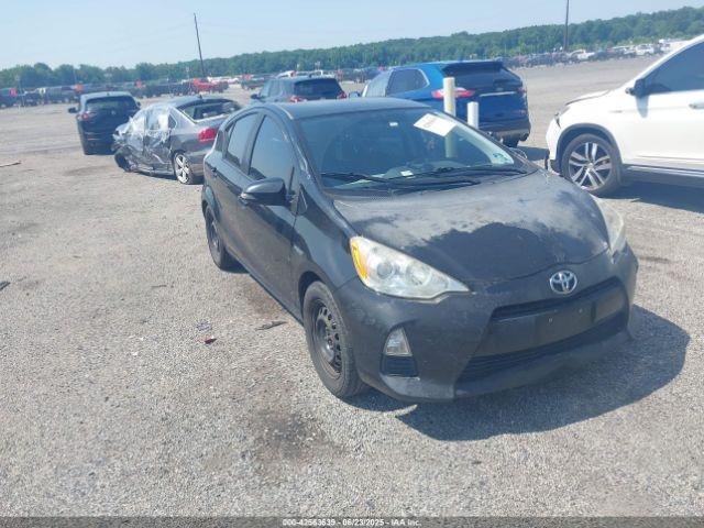  Salvage Toyota Prius c