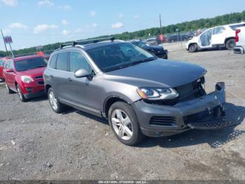  Salvage Volkswagen Touareg