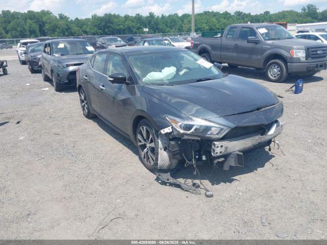  Salvage Nissan Maxima