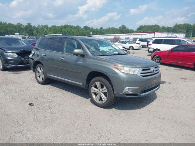  Salvage Toyota Highlander