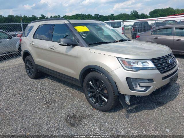  Salvage Ford Explorer