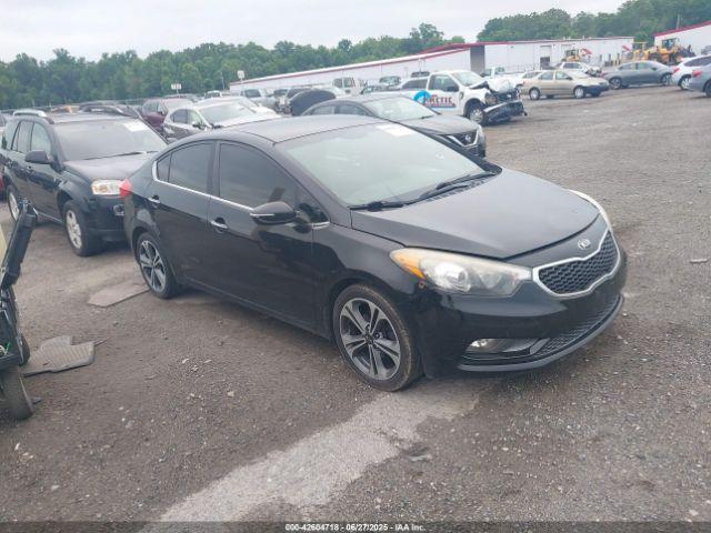  Salvage Kia Forte