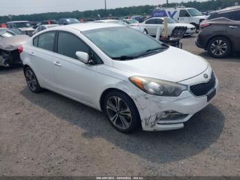  Salvage Kia Forte