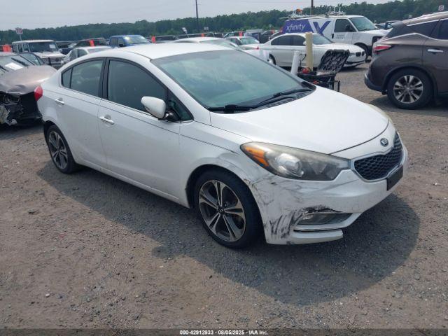  Salvage Kia Forte