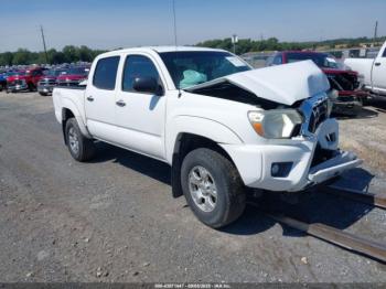  Salvage Toyota Tacoma