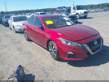  Salvage Nissan Altima