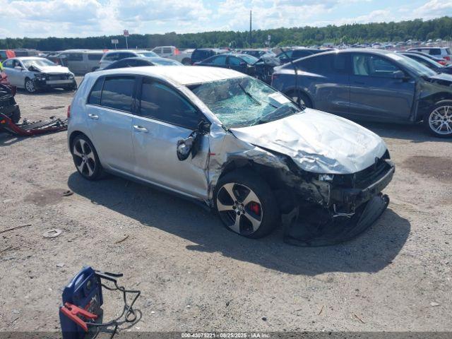  Salvage Volkswagen Golf