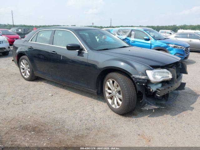  Salvage Chrysler 300
