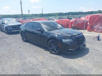  Salvage Chrysler 300