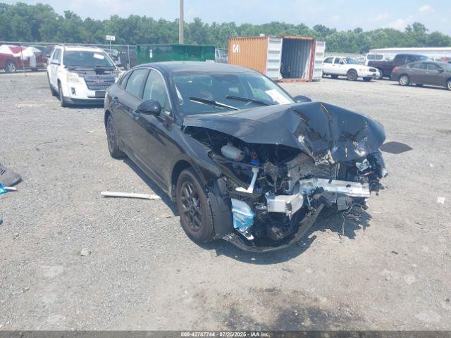  Salvage Kia K5