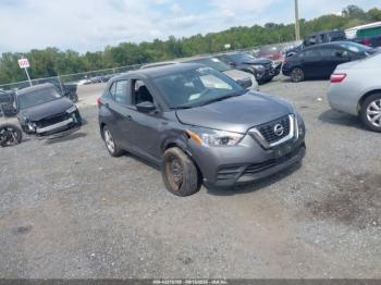  Salvage Nissan Kicks