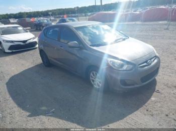  Salvage Hyundai ACCENT