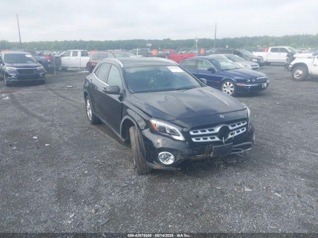  Salvage Mercedes-Benz GLA
