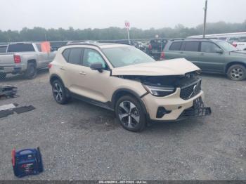 Salvage Volvo XC40