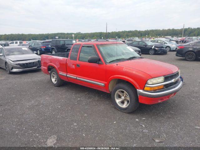  Salvage Chevrolet S-10