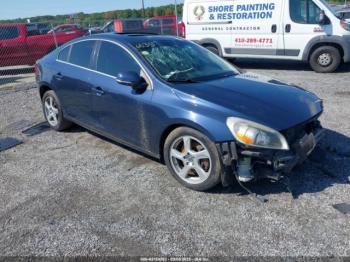  Salvage Volvo S60