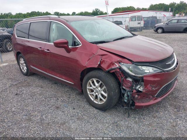  Salvage Chrysler Pacifica