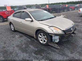  Salvage Nissan Altima
