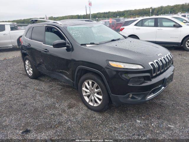  Salvage Jeep Cherokee