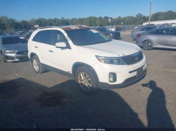  Salvage Kia Sorento