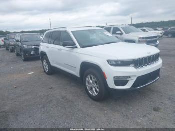  Salvage Jeep Grand Cherokee