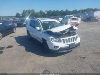  Salvage Jeep Compass