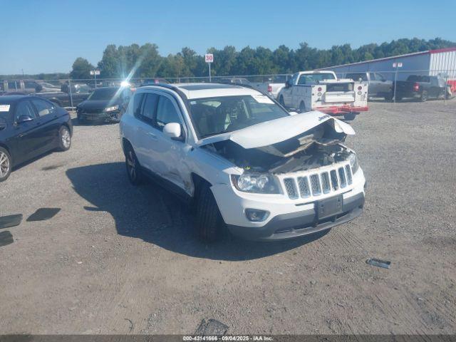  Salvage Jeep Compass