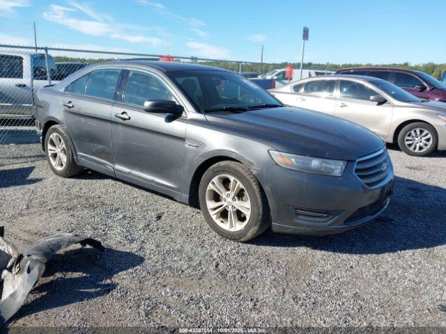  Salvage Ford Taurus