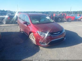  Salvage Chrysler Pacifica