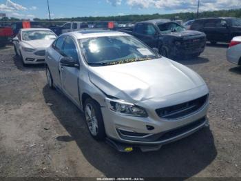  Salvage Volvo S60