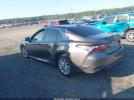 Toyota Camry Le Image 9